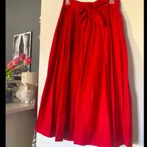 NY&C Eva Mendes full skirt 🌹🌹